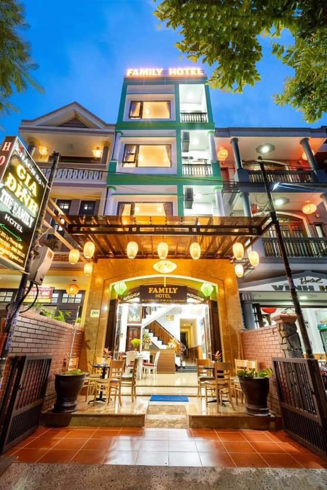 Family Hotel Hoi An Exterior photo